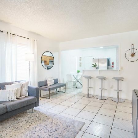 Modern 2 Bedroom In The Heart Of Wynwood Art District Miami Esterno foto