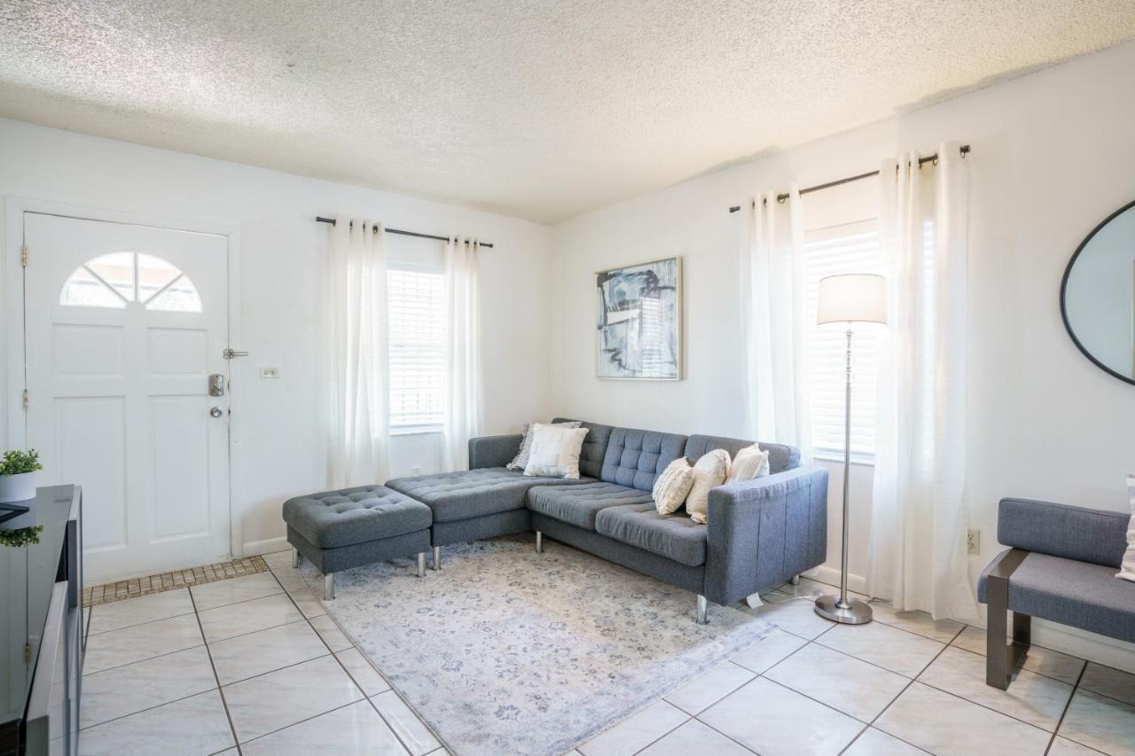 Modern 2 Bedroom In The Heart Of Wynwood Art District Miami Esterno foto