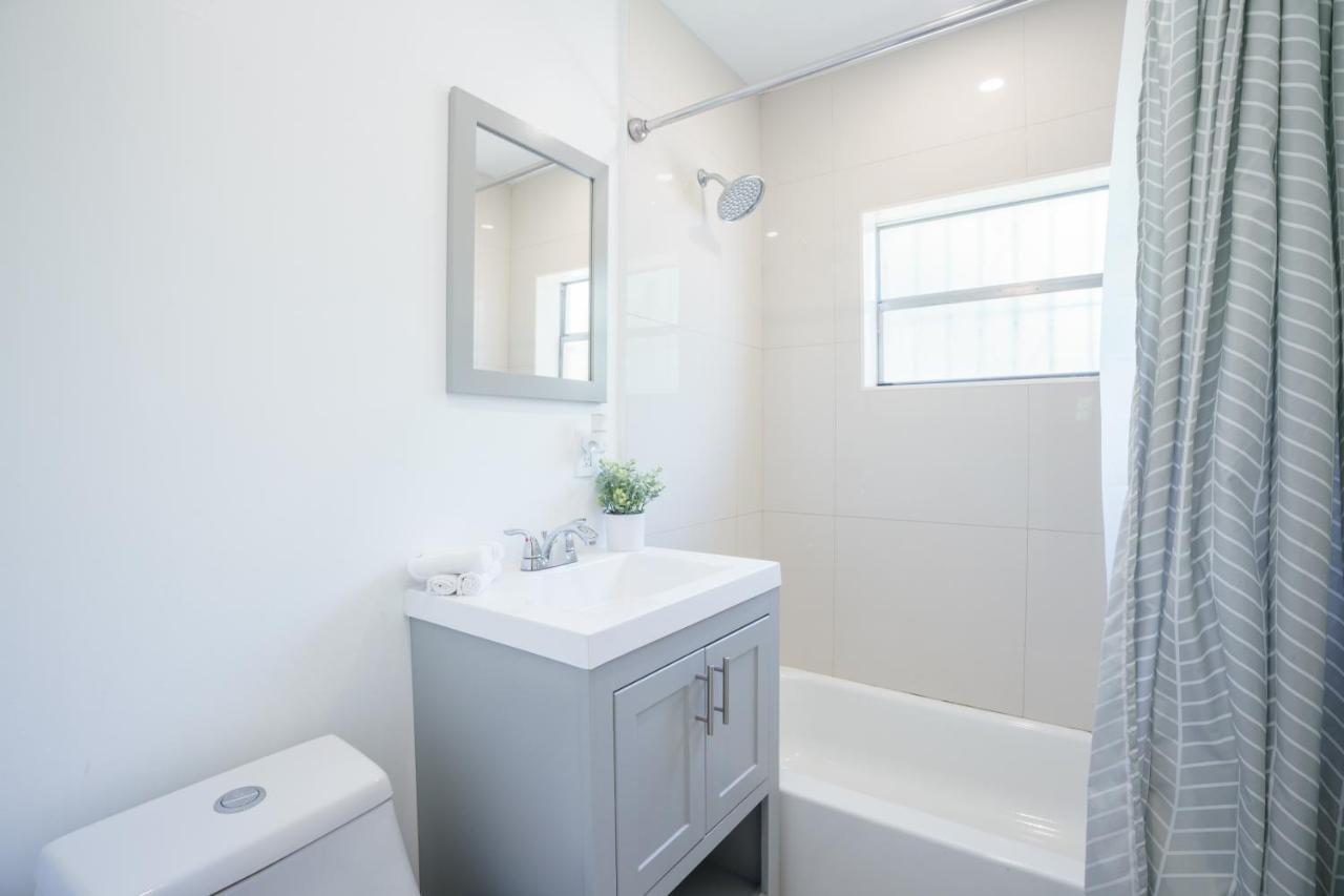 Modern 2 Bedroom In The Heart Of Wynwood Art District Miami Esterno foto